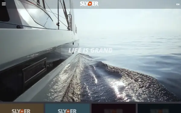 slyder-catamarans.com