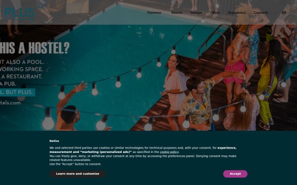 plushostels.com