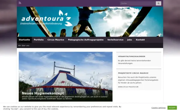 adventoura.com