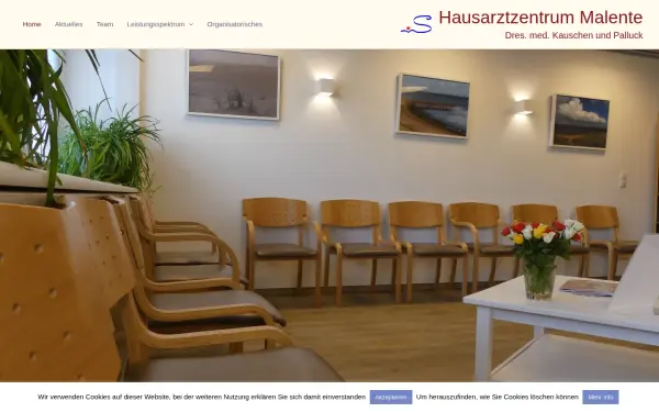hausarztzentrum-malente.de