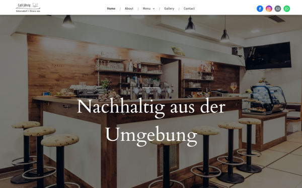 www.cafejaehrig.at