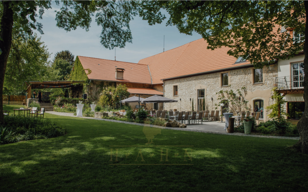 eventlocation-weingut-hahn.de