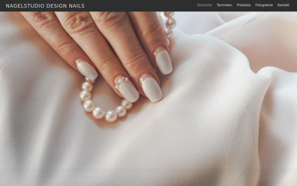 www.designnails.at