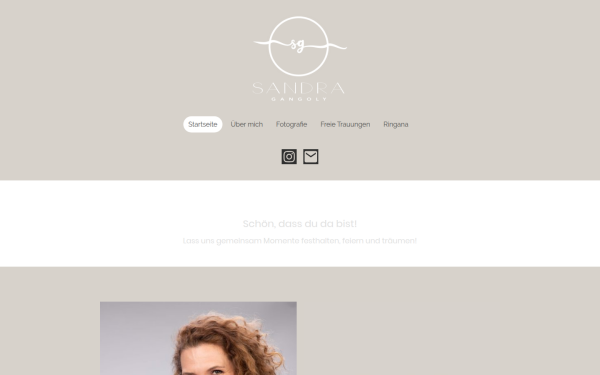 www.sandragangoly.at