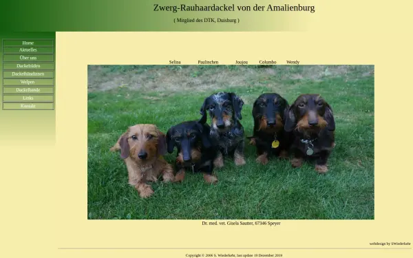 amalienburg-dackel.de