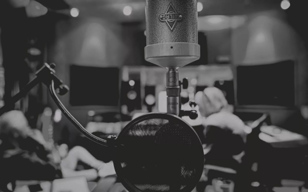 home-studios.com