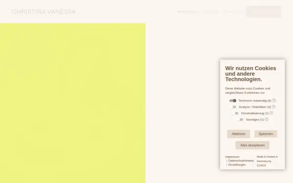 www.christinavanessa.com