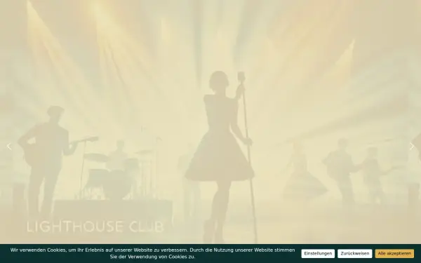 lighthouseclubband.com