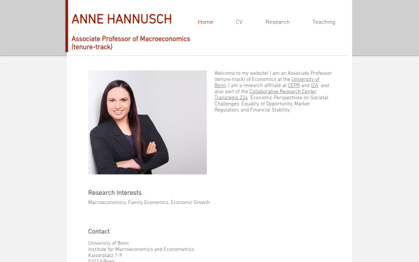 www.anne-hannusch.com