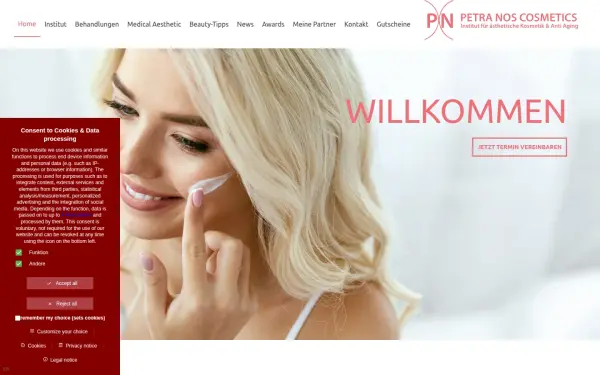 www.petra-nos-cosmetics.com