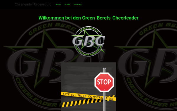 green-berets-cheerleader.de