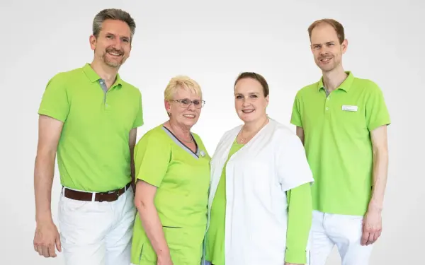 hausarztteam-linden.de