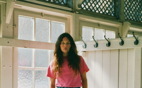 www.annarossinellimusic.com