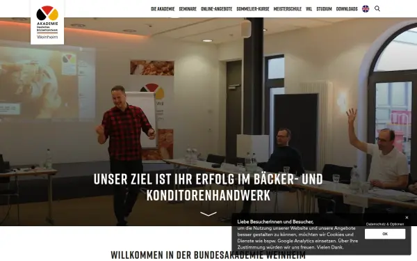 www.akademie-weinheim.de