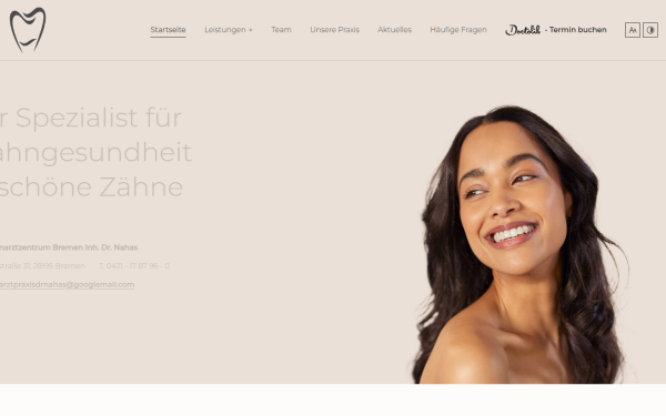 www.ihr-zahnarztzentrum.de