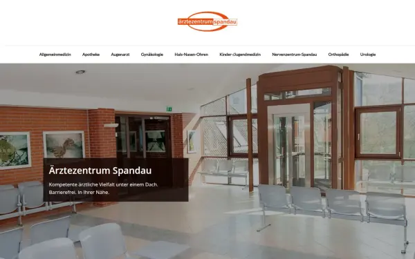 aerztezentrum-spandau.de