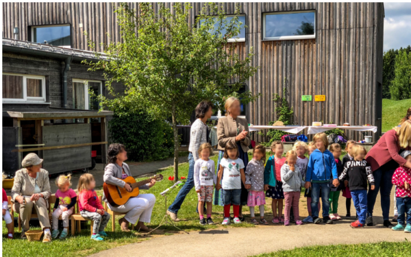 www.montessori-oberhaching.de