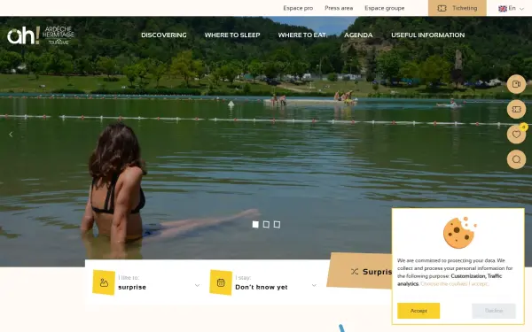 www.ardeche-hermitage.com